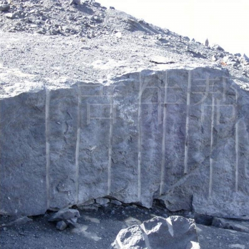 花崗巖無聲破碎劑